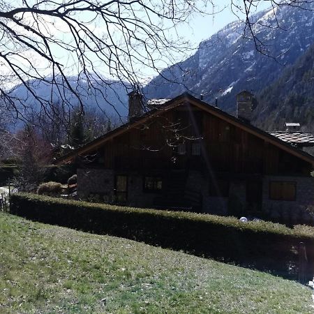 Chalet Monte Bianco Courmayeur Exterior photo